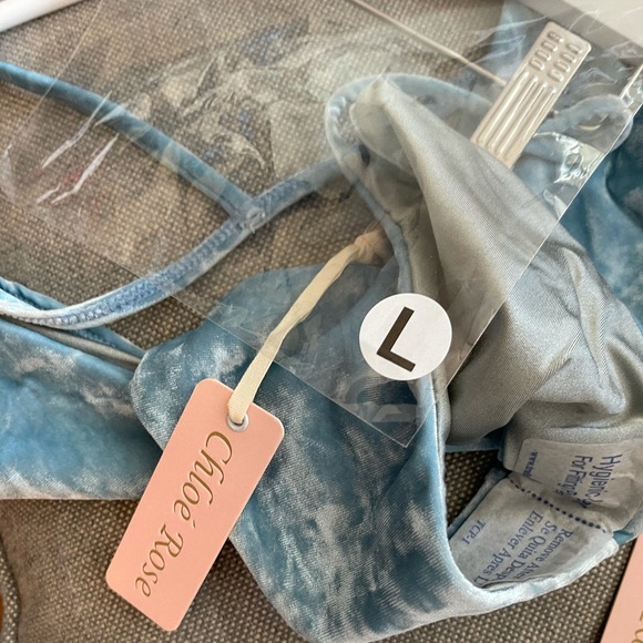 Chloe Rose Stargazer Velvet Bikini Set NWT - Picture 6 of 6